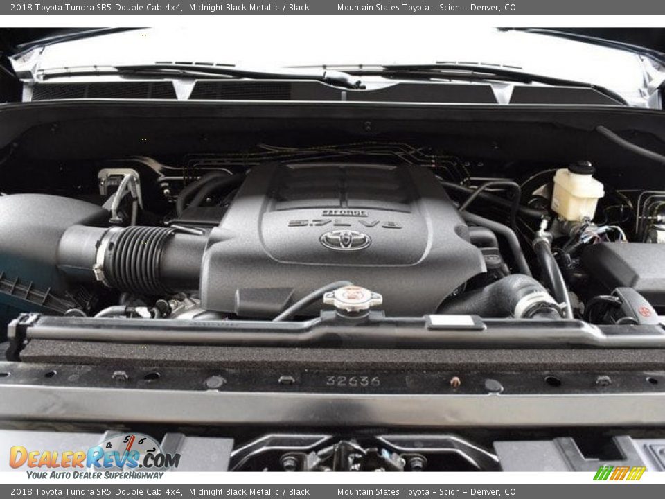 2018 Toyota Tundra SR5 Double Cab 4x4 Midnight Black Metallic / Black Photo #31
