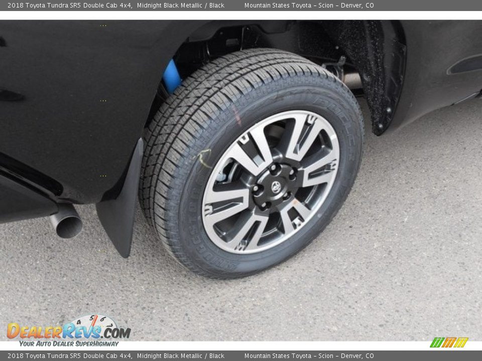 2018 Toyota Tundra SR5 Double Cab 4x4 Midnight Black Metallic / Black Photo #34