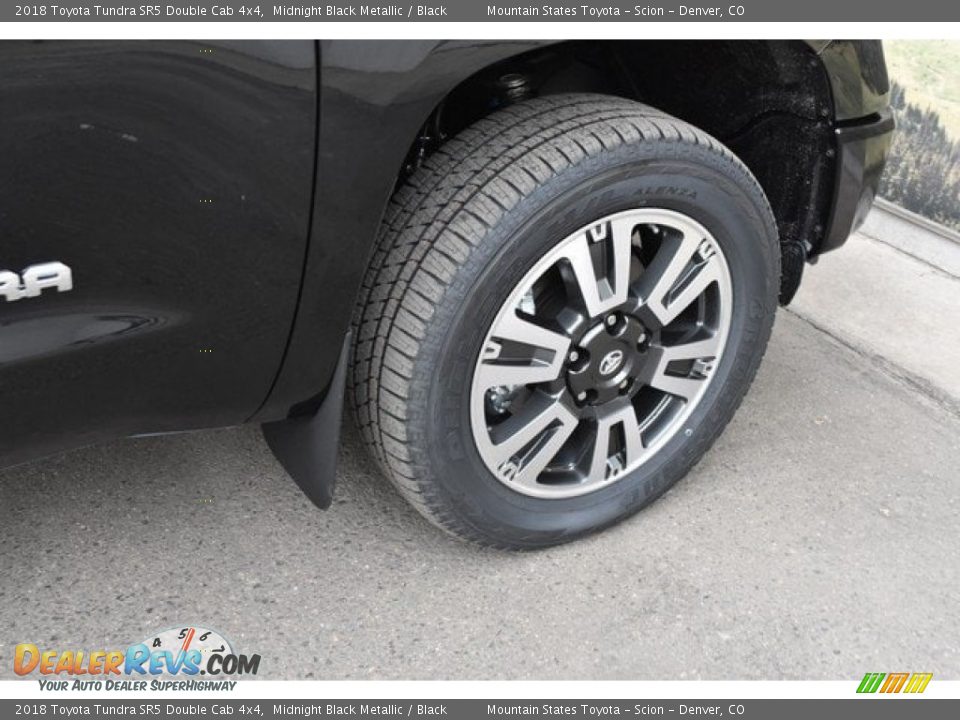 2018 Toyota Tundra SR5 Double Cab 4x4 Midnight Black Metallic / Black Photo #35