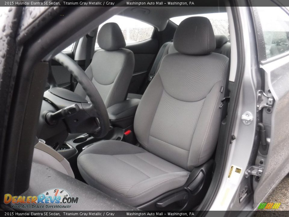 2015 Hyundai Elantra SE Sedan Titanium Gray Metallic / Gray Photo #12
