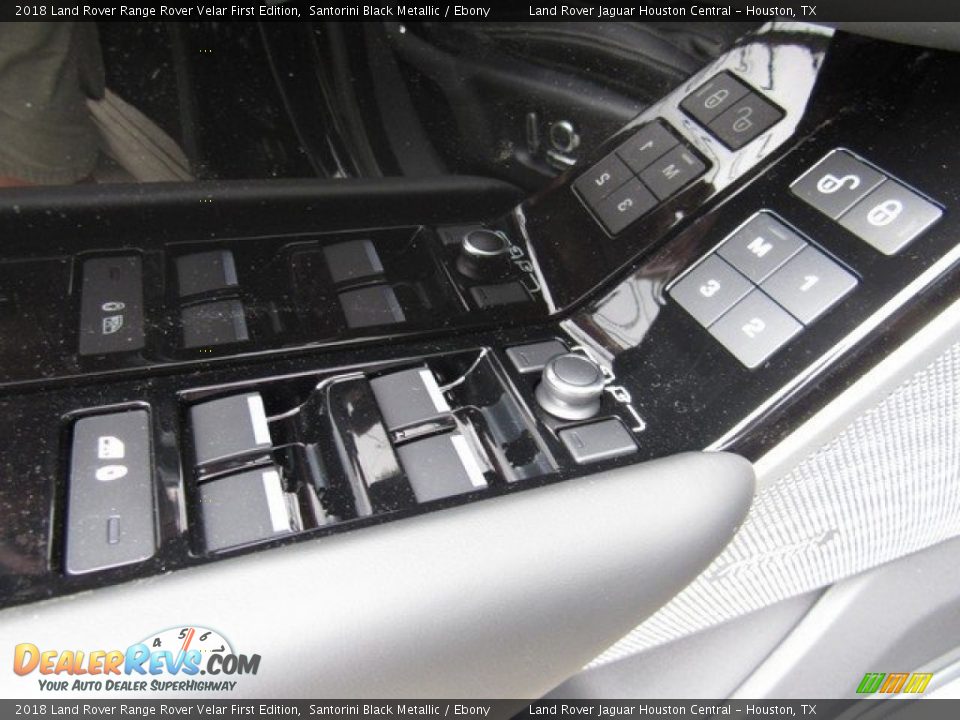 2018 Land Rover Range Rover Velar First Edition Santorini Black Metallic / Ebony Photo #25