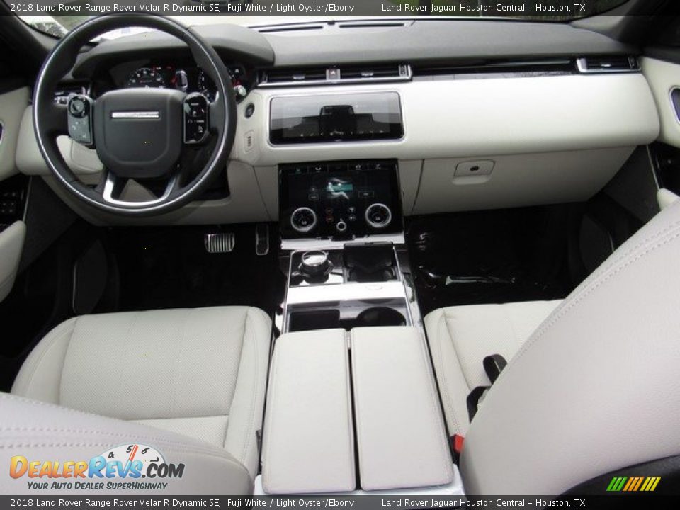 2018 Land Rover Range Rover Velar R Dynamic SE Fuji White / Light Oyster/Ebony Photo #4