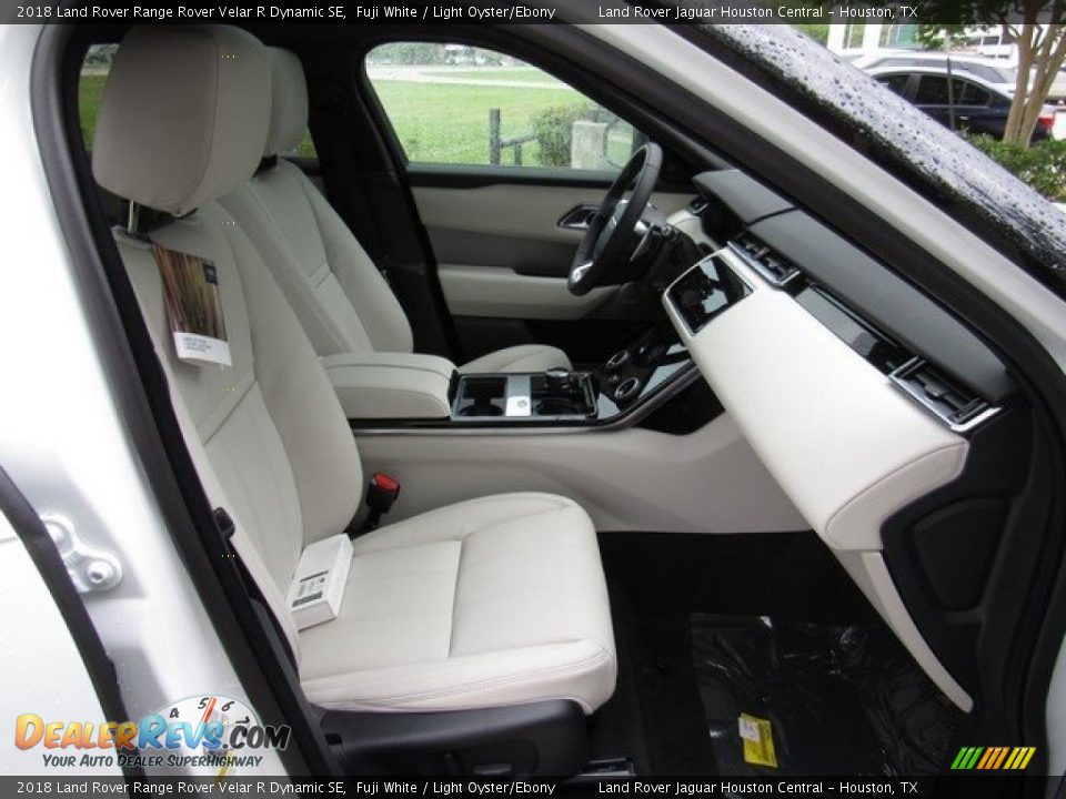 2018 Land Rover Range Rover Velar R Dynamic SE Fuji White / Light Oyster/Ebony Photo #5