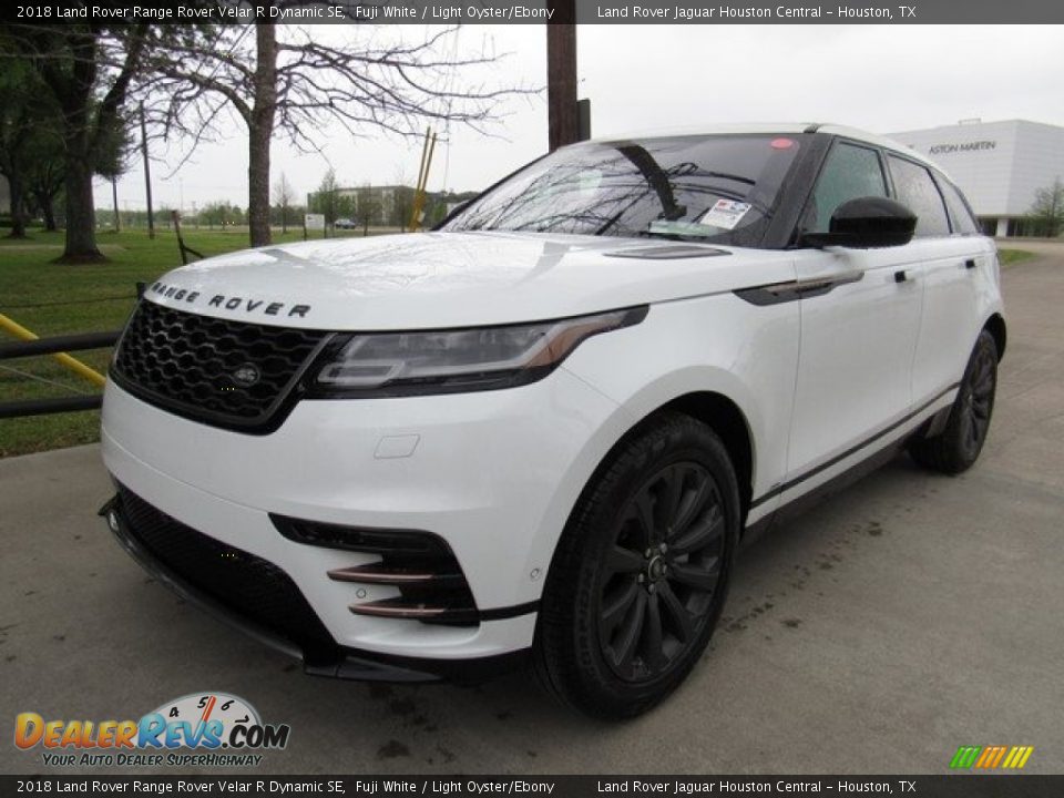 2018 Land Rover Range Rover Velar R Dynamic SE Fuji White / Light Oyster/Ebony Photo #10