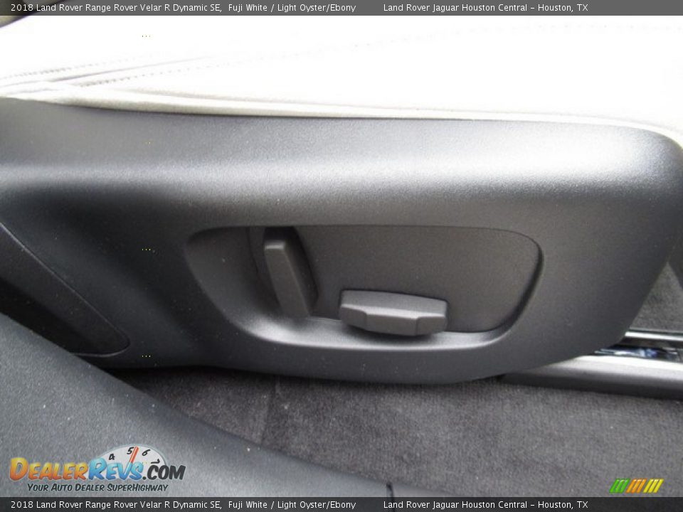 2018 Land Rover Range Rover Velar R Dynamic SE Fuji White / Light Oyster/Ebony Photo #20