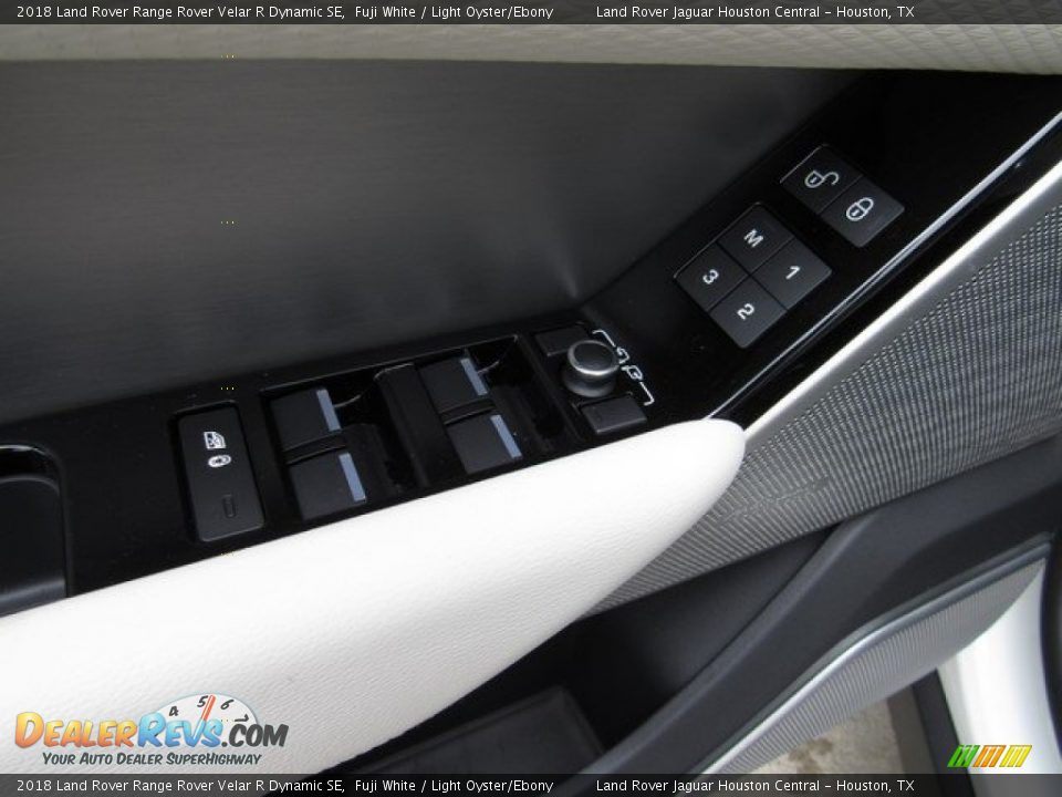 2018 Land Rover Range Rover Velar R Dynamic SE Fuji White / Light Oyster/Ebony Photo #25