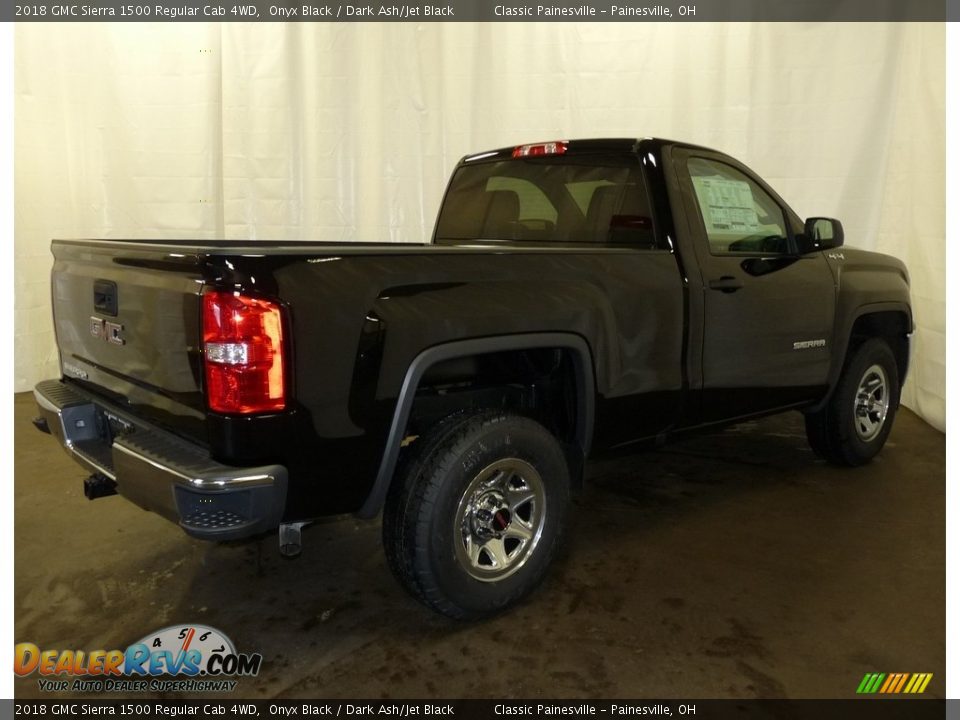 2018 GMC Sierra 1500 Regular Cab 4WD Onyx Black / Dark Ash/Jet Black Photo #2