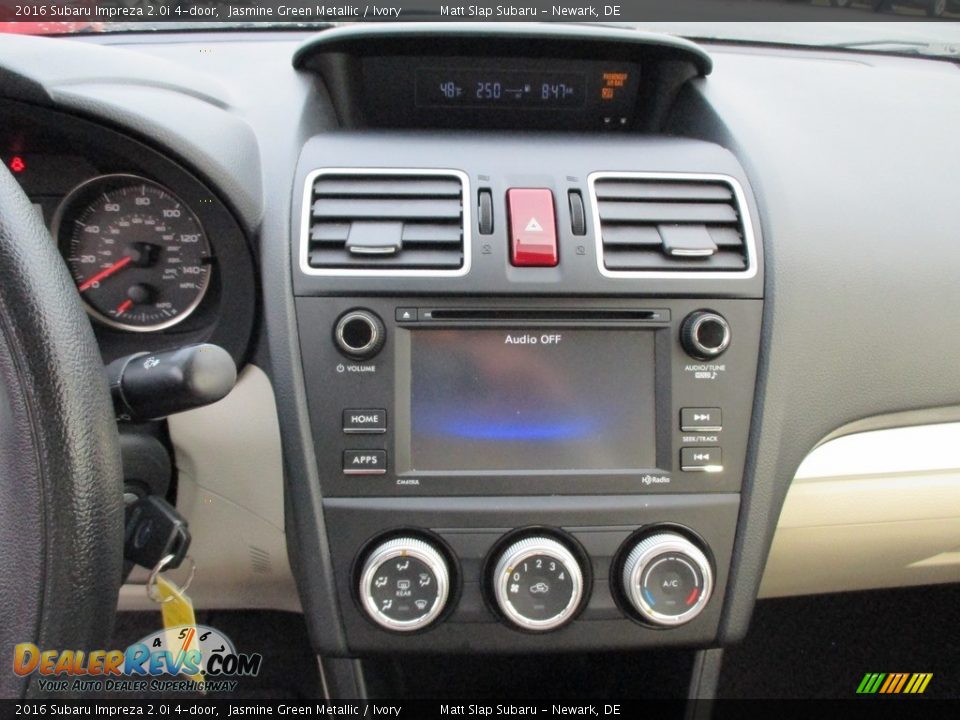 2016 Subaru Impreza 2.0i 4-door Jasmine Green Metallic / Ivory Photo #25