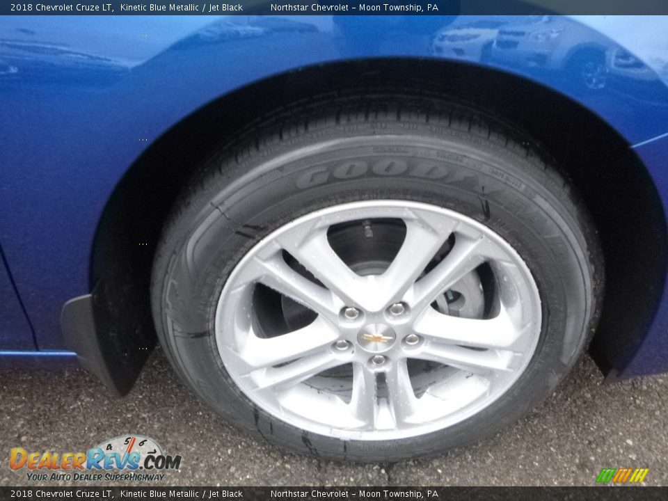 2018 Chevrolet Cruze LT Kinetic Blue Metallic / Jet Black Photo #9