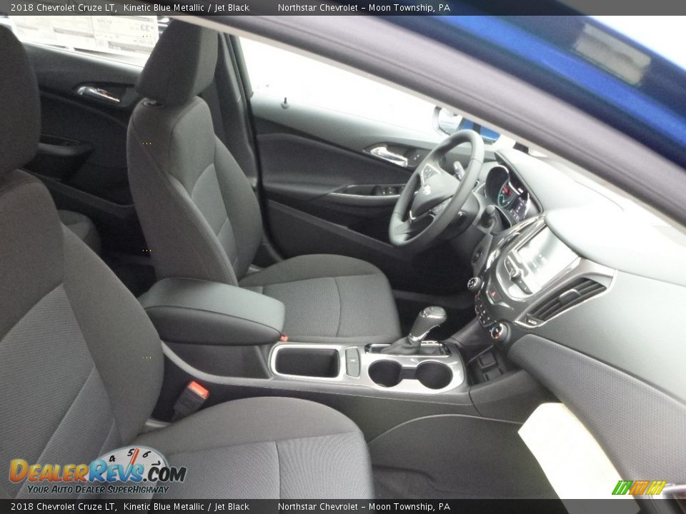 2018 Chevrolet Cruze LT Kinetic Blue Metallic / Jet Black Photo #10