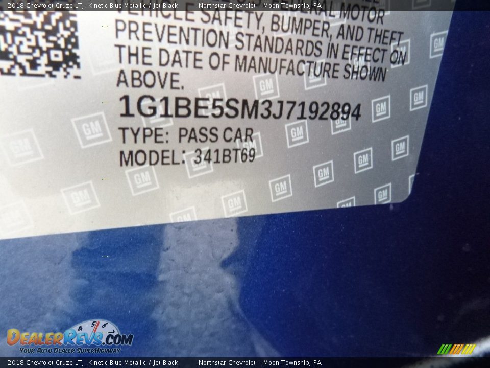 2018 Chevrolet Cruze LT Kinetic Blue Metallic / Jet Black Photo #17