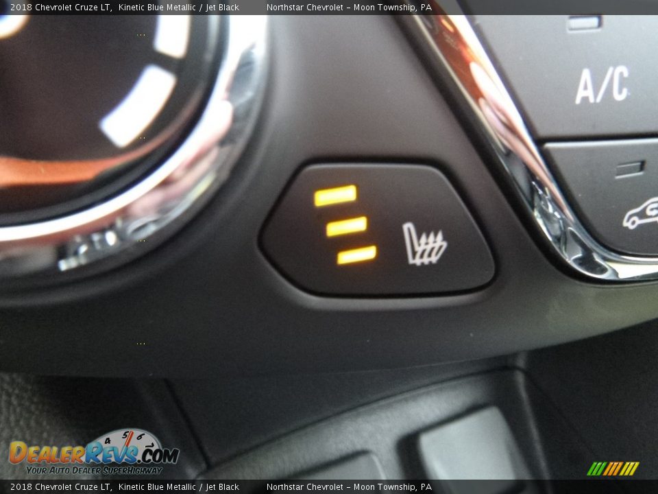 2018 Chevrolet Cruze LT Kinetic Blue Metallic / Jet Black Photo #20