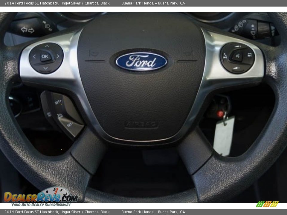 2014 Ford Focus SE Hatchback Ingot Silver / Charcoal Black Photo #14