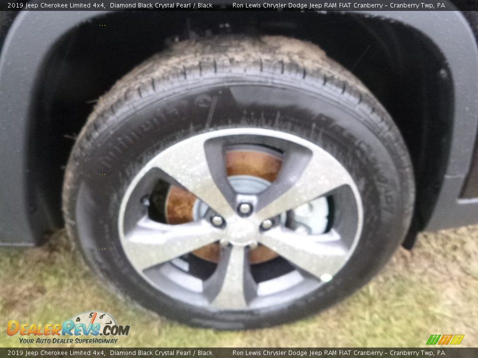 2019 Jeep Cherokee Limited 4x4 Diamond Black Crystal Pearl / Black Photo #8