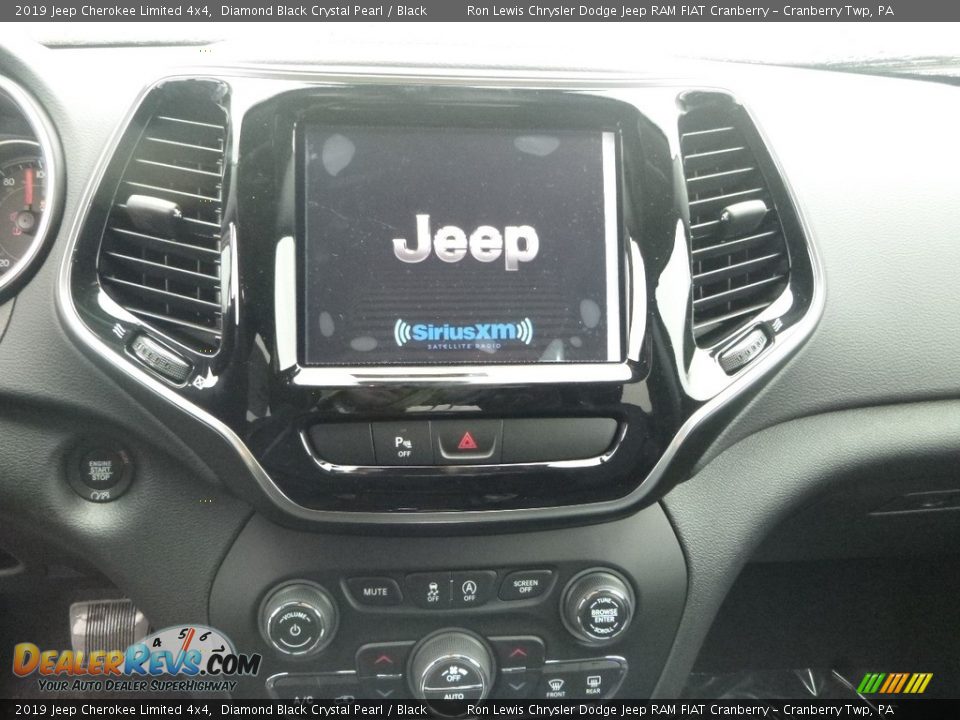 2019 Jeep Cherokee Limited 4x4 Diamond Black Crystal Pearl / Black Photo #15