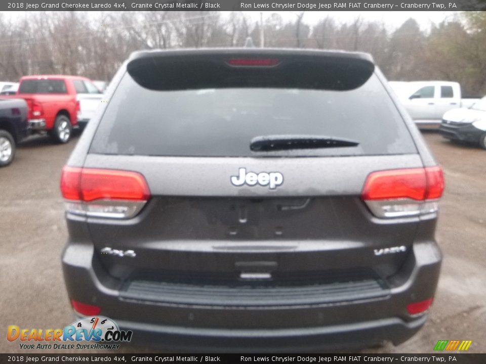 2018 Jeep Grand Cherokee Laredo 4x4 Granite Crystal Metallic / Black Photo #4