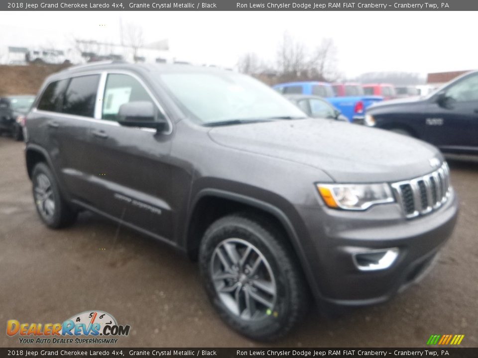2018 Jeep Grand Cherokee Laredo 4x4 Granite Crystal Metallic / Black Photo #7