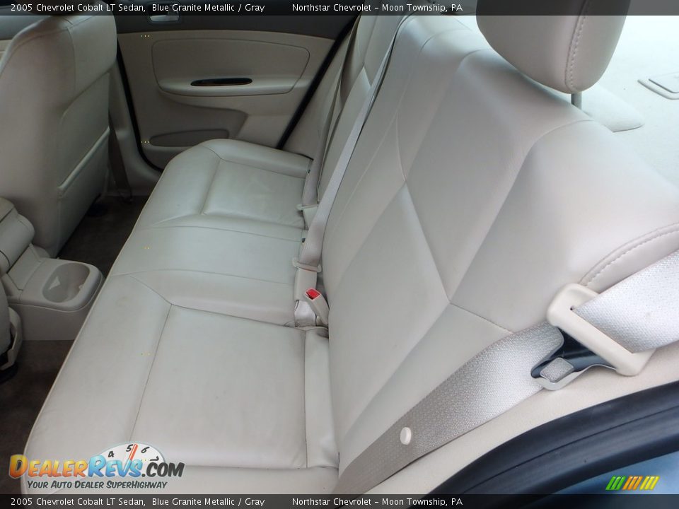 2005 Chevrolet Cobalt LT Sedan Blue Granite Metallic / Gray Photo #9