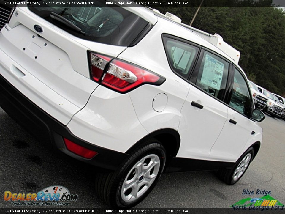 2018 Ford Escape S Oxford White / Charcoal Black Photo #31