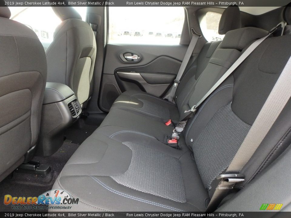 2019 Jeep Cherokee Latitude 4x4 Billet Silver Metallic / Black Photo #11