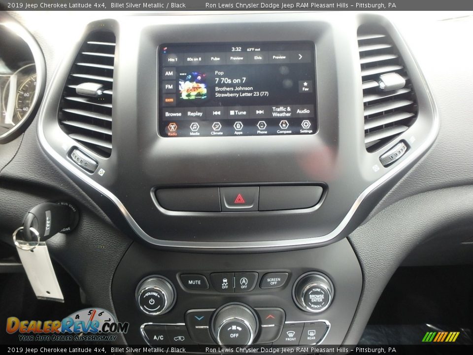 2019 Jeep Cherokee Latitude 4x4 Billet Silver Metallic / Black Photo #15