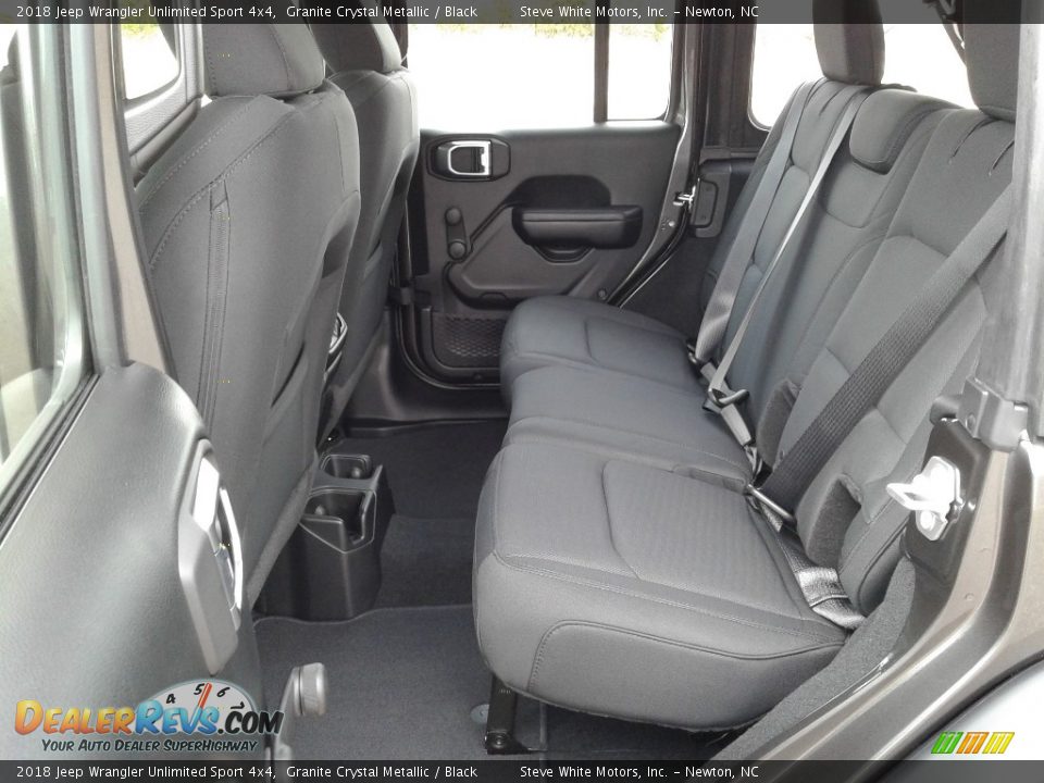 2018 Jeep Wrangler Unlimited Sport 4x4 Granite Crystal Metallic / Black Photo #11