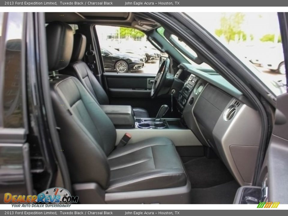 2013 Ford Expedition Limited Tuxedo Black / Charcoal Black Photo #26