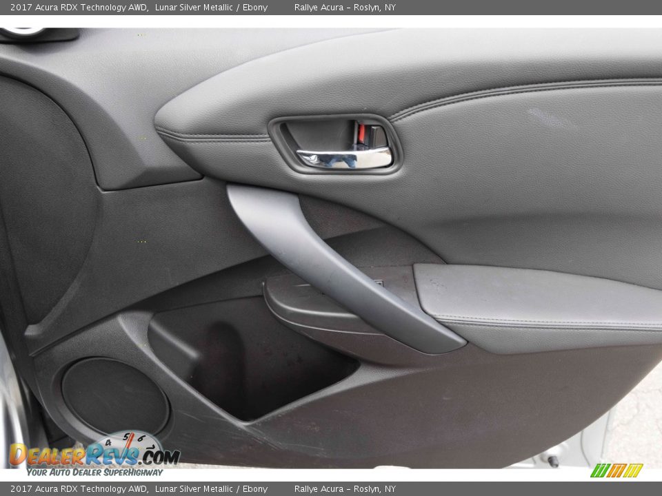 2017 Acura RDX Technology AWD Lunar Silver Metallic / Ebony Photo #24
