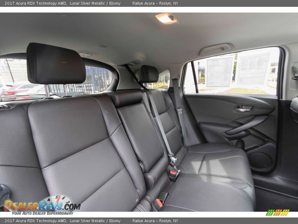 2017 Acura RDX Technology AWD Lunar Silver Metallic / Ebony Photo #29