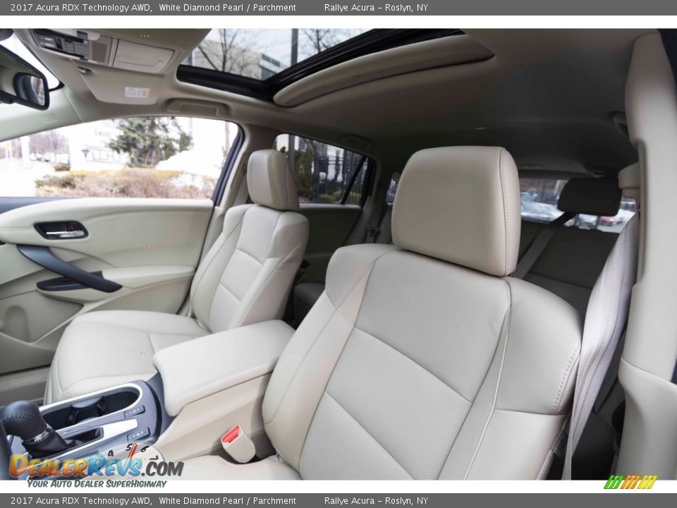 2017 Acura RDX Technology AWD White Diamond Pearl / Parchment Photo #15