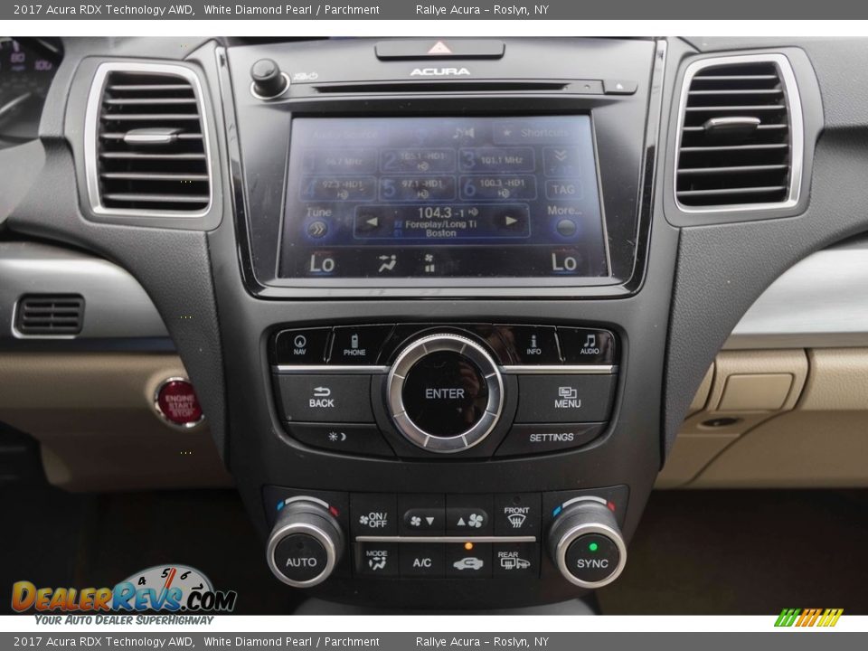 2017 Acura RDX Technology AWD White Diamond Pearl / Parchment Photo #23