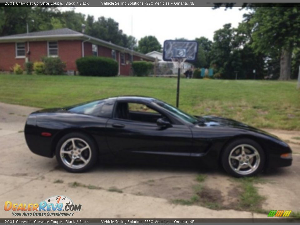 2001 Chevrolet Corvette Coupe Black / Black Photo #5