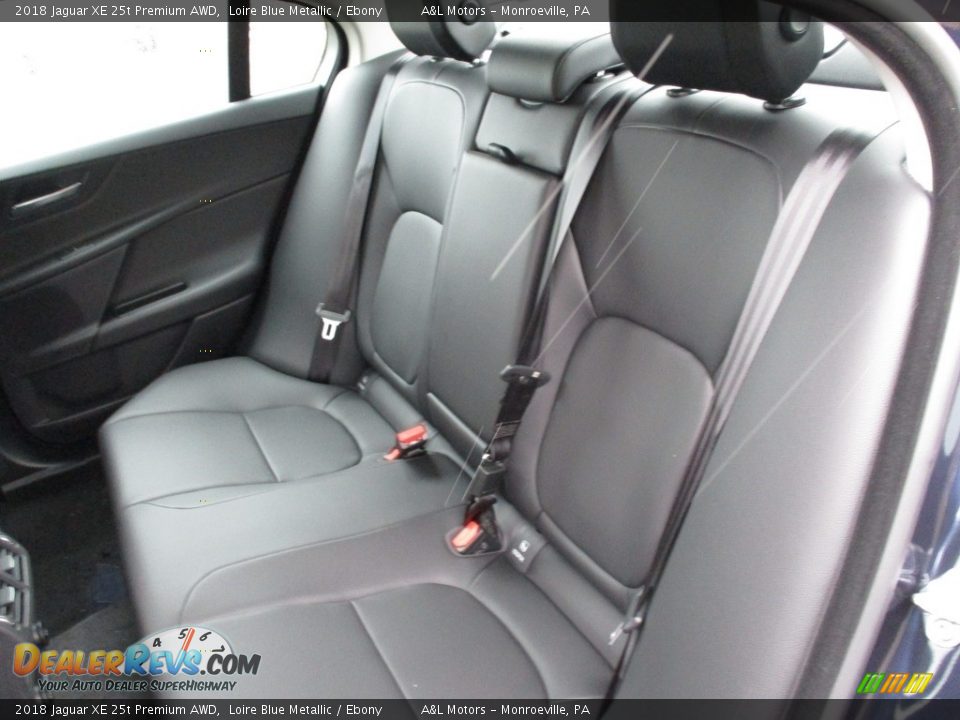 2018 Jaguar XE 25t Premium AWD Loire Blue Metallic / Ebony Photo #15