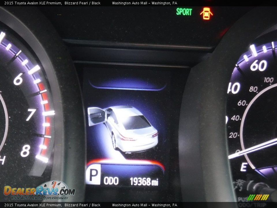 2015 Toyota Avalon XLE Premium Blizzard Pearl / Black Photo #25