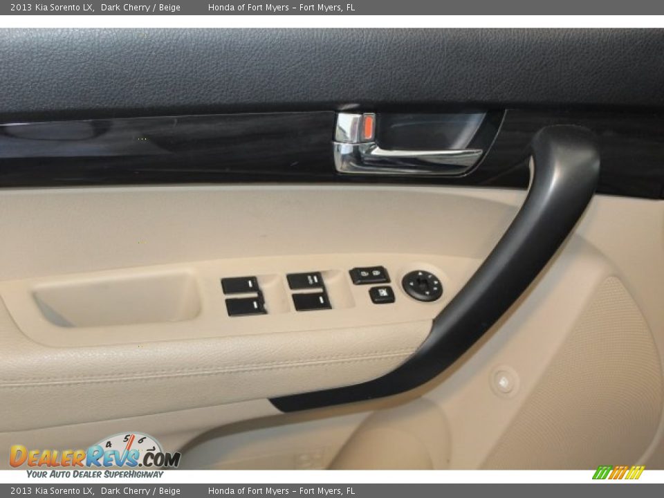 2013 Kia Sorento LX Dark Cherry / Beige Photo #14