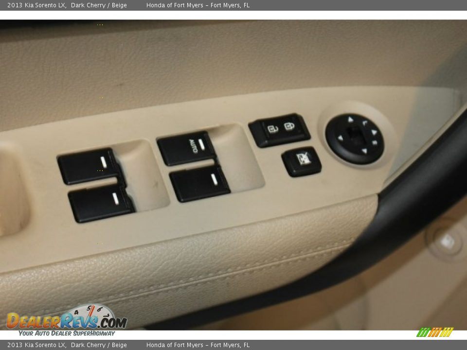 2013 Kia Sorento LX Dark Cherry / Beige Photo #15