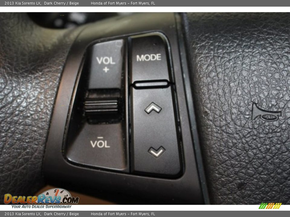 2013 Kia Sorento LX Dark Cherry / Beige Photo #19