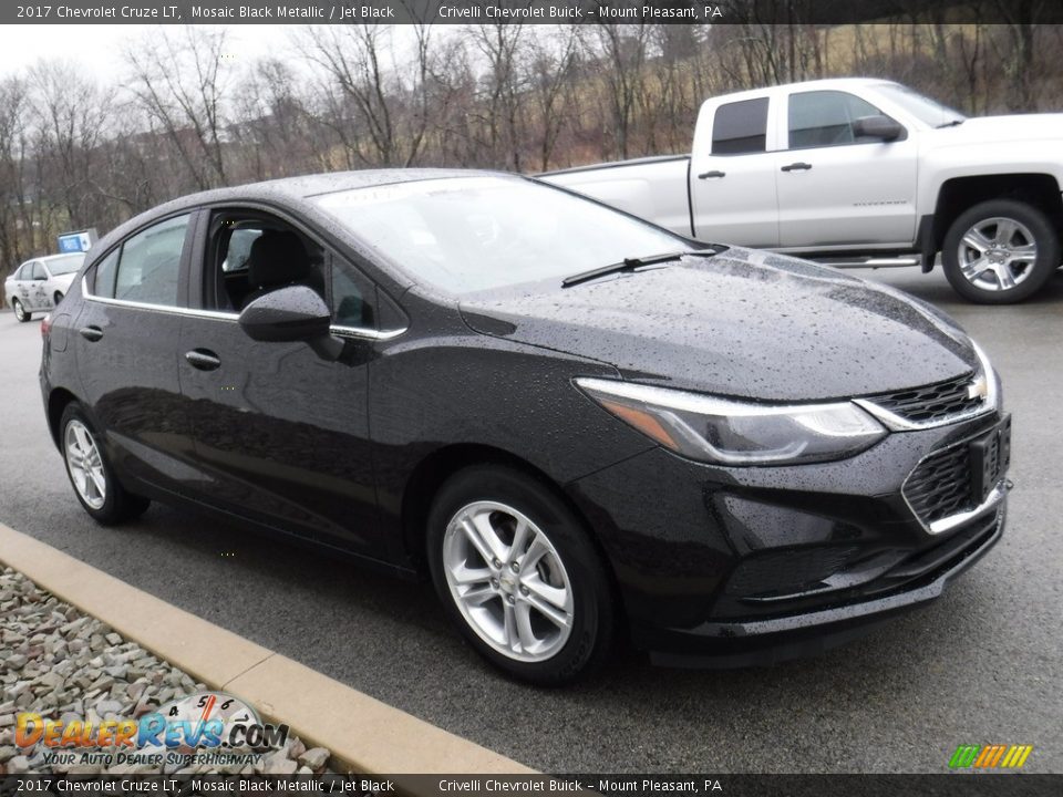 2017 Chevrolet Cruze LT Mosaic Black Metallic / Jet Black Photo #5
