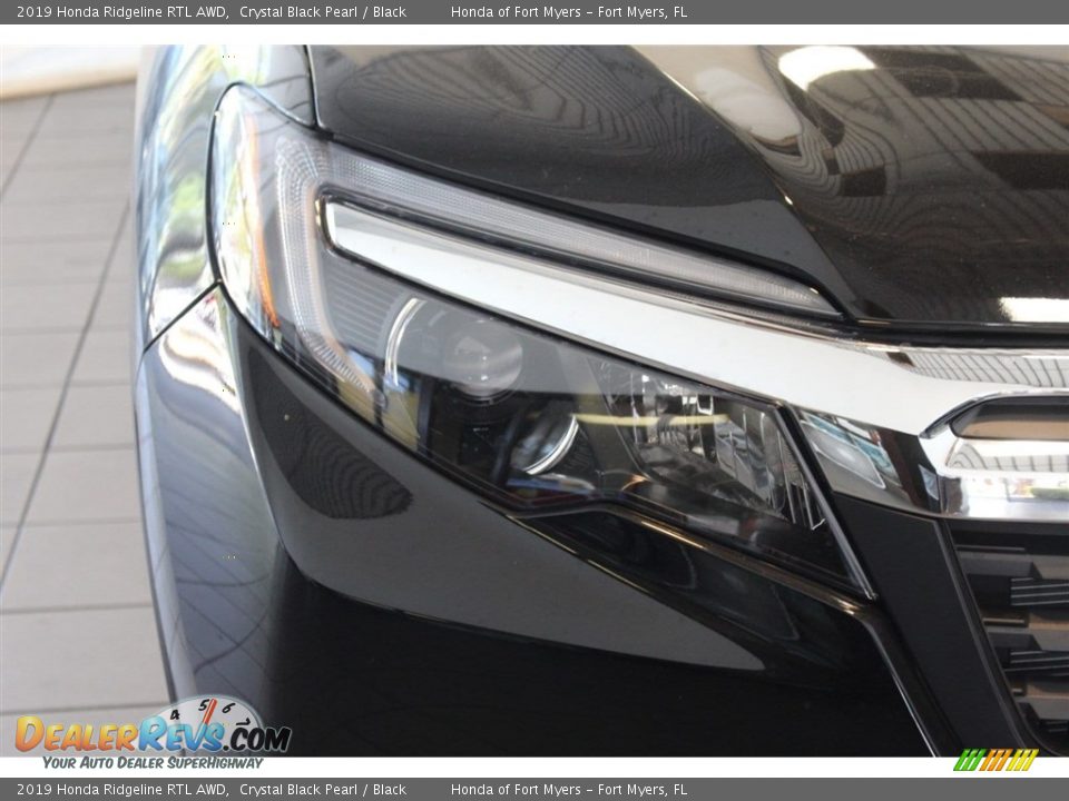 2019 Honda Ridgeline RTL AWD Crystal Black Pearl / Black Photo #6
