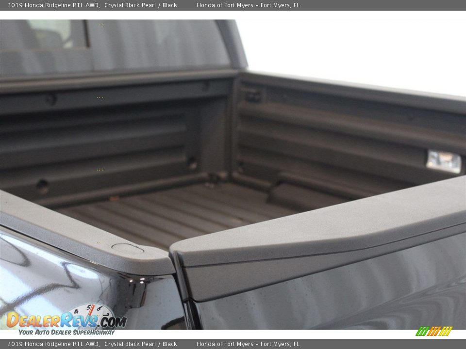 2019 Honda Ridgeline RTL AWD Crystal Black Pearl / Black Photo #11