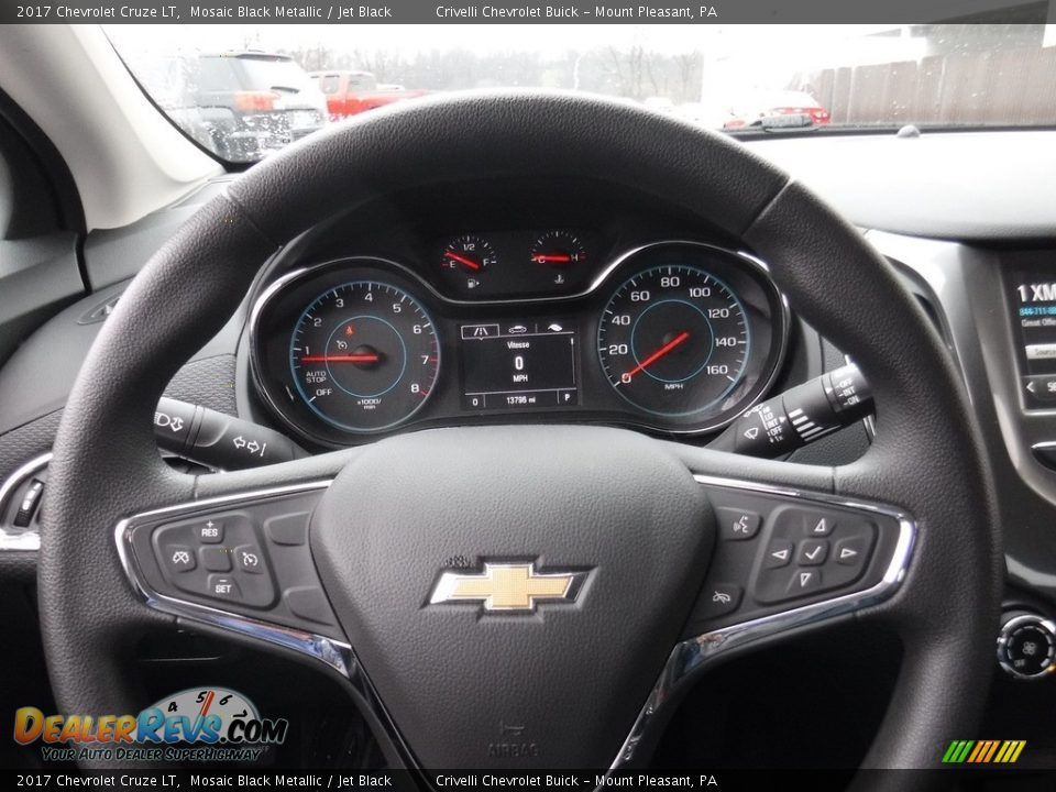 2017 Chevrolet Cruze LT Mosaic Black Metallic / Jet Black Photo #22