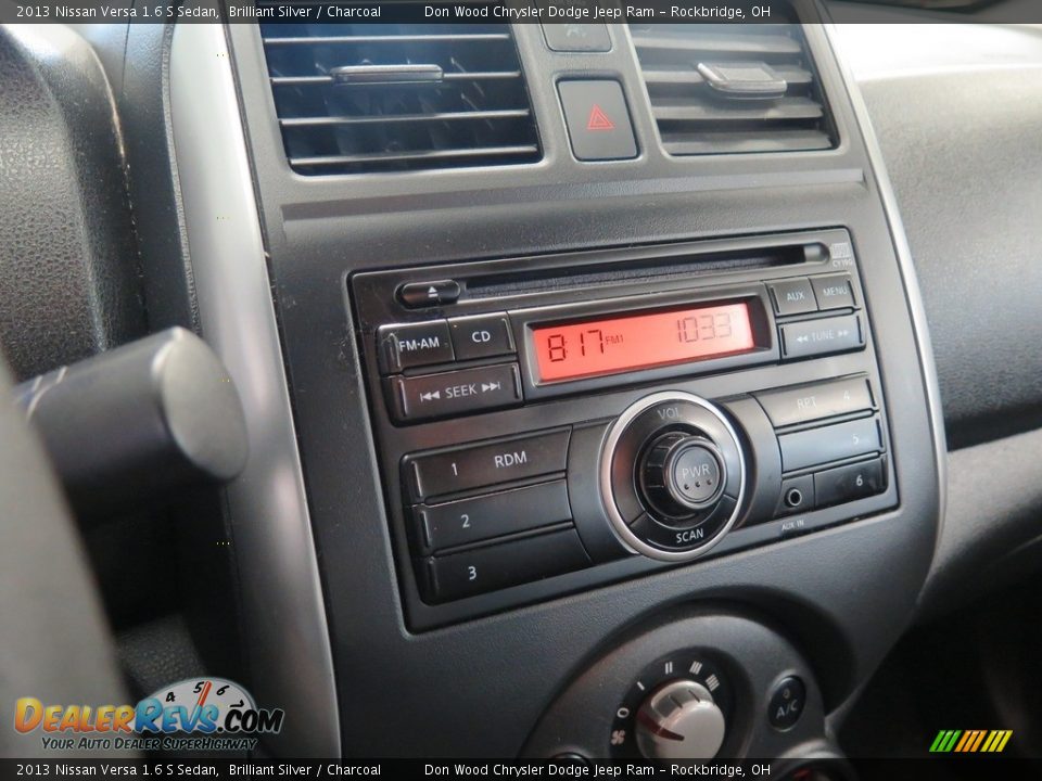 2013 Nissan Versa 1.6 S Sedan Brilliant Silver / Charcoal Photo #17