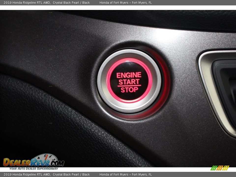 2019 Honda Ridgeline RTL AWD Crystal Black Pearl / Black Photo #28