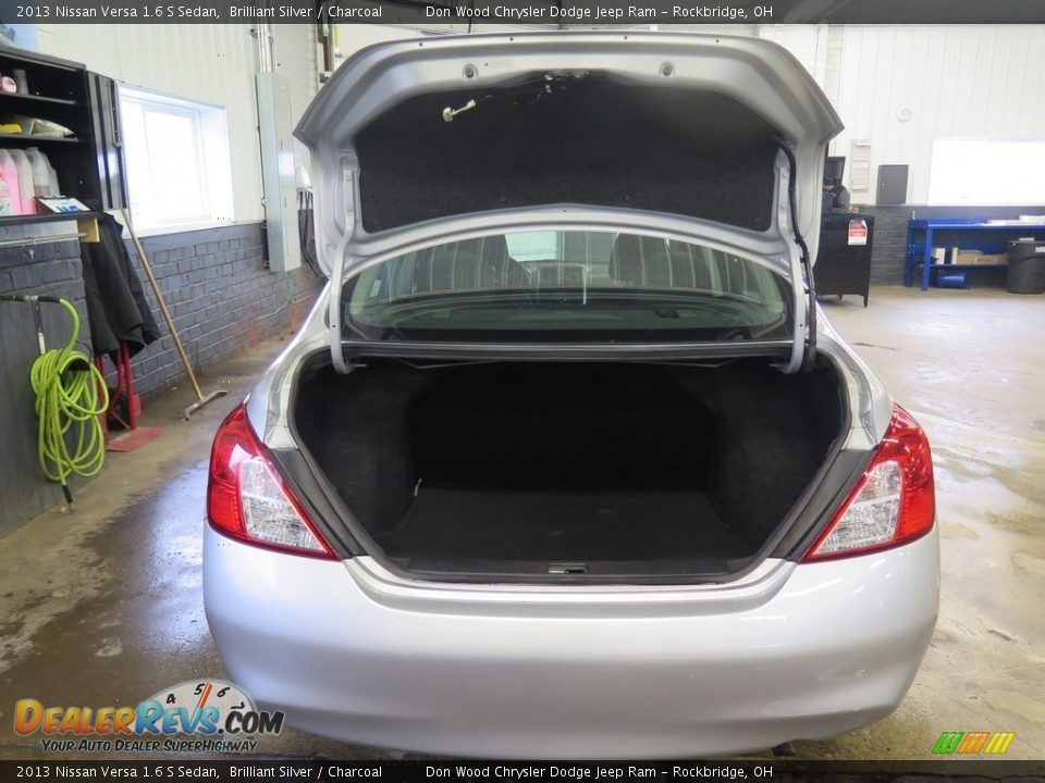2013 Nissan Versa 1.6 S Sedan Brilliant Silver / Charcoal Photo #26