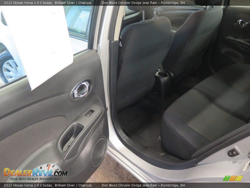 2013 Nissan Versa 1.6 S Sedan Brilliant Silver / Charcoal Photo #30