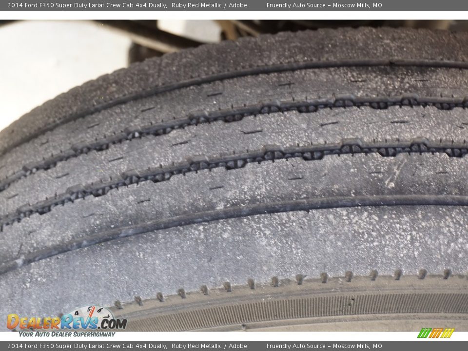 2014 Ford F350 Super Duty Lariat Crew Cab 4x4 Dually Ruby Red Metallic / Adobe Photo #31