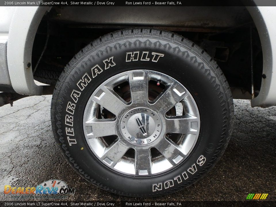 2006 Lincoln Mark LT SuperCrew 4x4 Silver Metallic / Dove Grey Photo #2