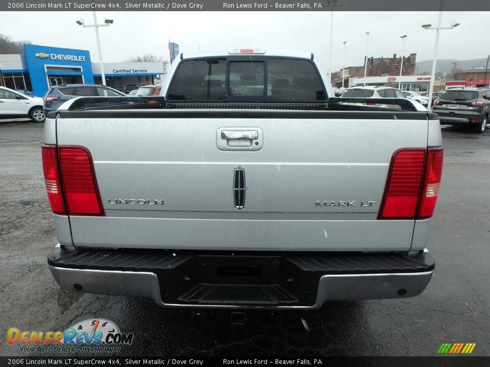 2006 Lincoln Mark LT SuperCrew 4x4 Silver Metallic / Dove Grey Photo #4