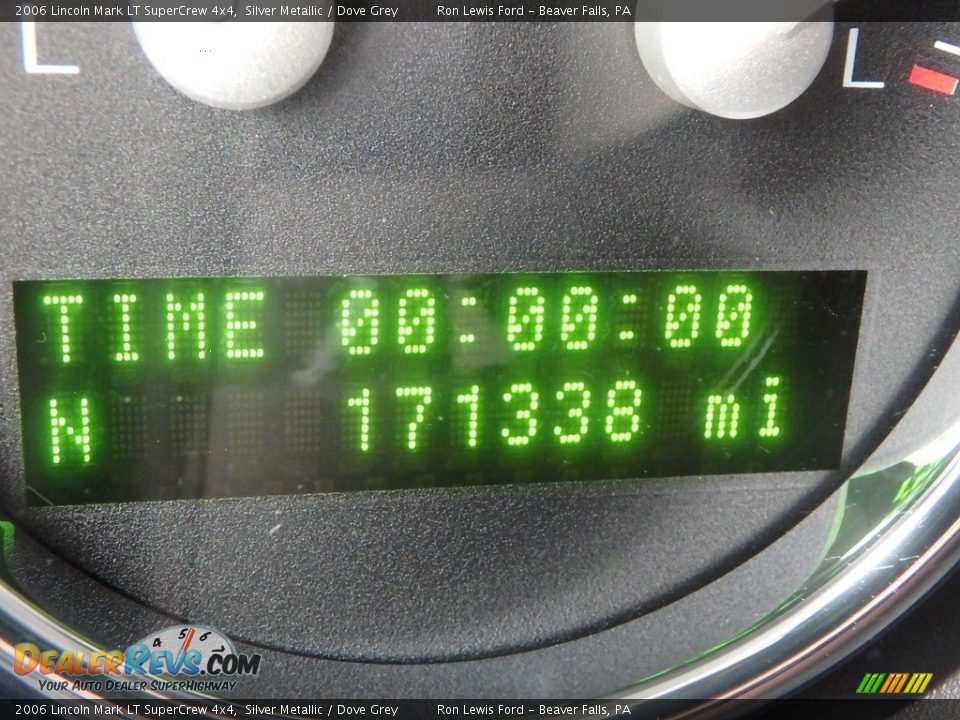 2006 Lincoln Mark LT SuperCrew 4x4 Silver Metallic / Dove Grey Photo #20