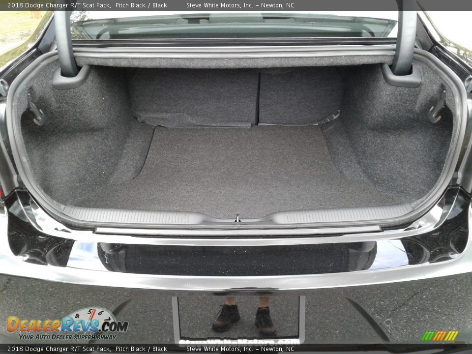 2018 Dodge Charger R/T Scat Pack Pitch Black / Black Photo #12